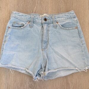 Universal thread Jean shorts.
